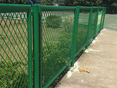 鋼板網(wǎng)護欄網(wǎng) 鋼板網(wǎng)護欄網(wǎng)