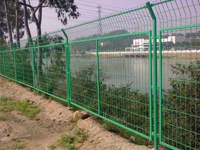 框架護(hù)欄網(wǎng)