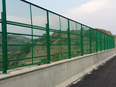 鋼板網(wǎng)護欄網(wǎng) 鋼板網(wǎng)護欄網(wǎng)