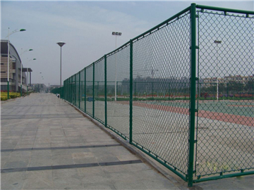 567059072467637697.jpg 球場(chǎng)圍欄02.jpg