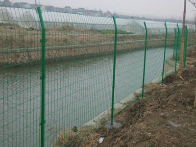 河堤防護(hù)網(wǎng) 河堤防護(hù)網(wǎng)